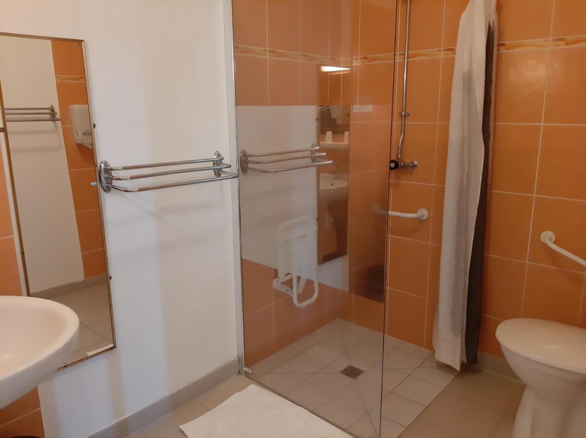 Home Des Pins Sarl Сен-Пиер-Киберон Екстериор снимка